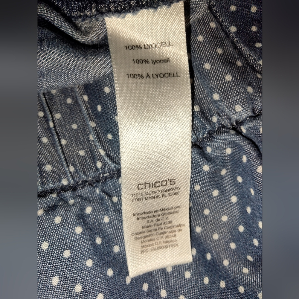 Chico's (Size 1.5/M/10) Chambray Denim Polka Dot Pattern Long Line Shorts - Picture 11 of 12
